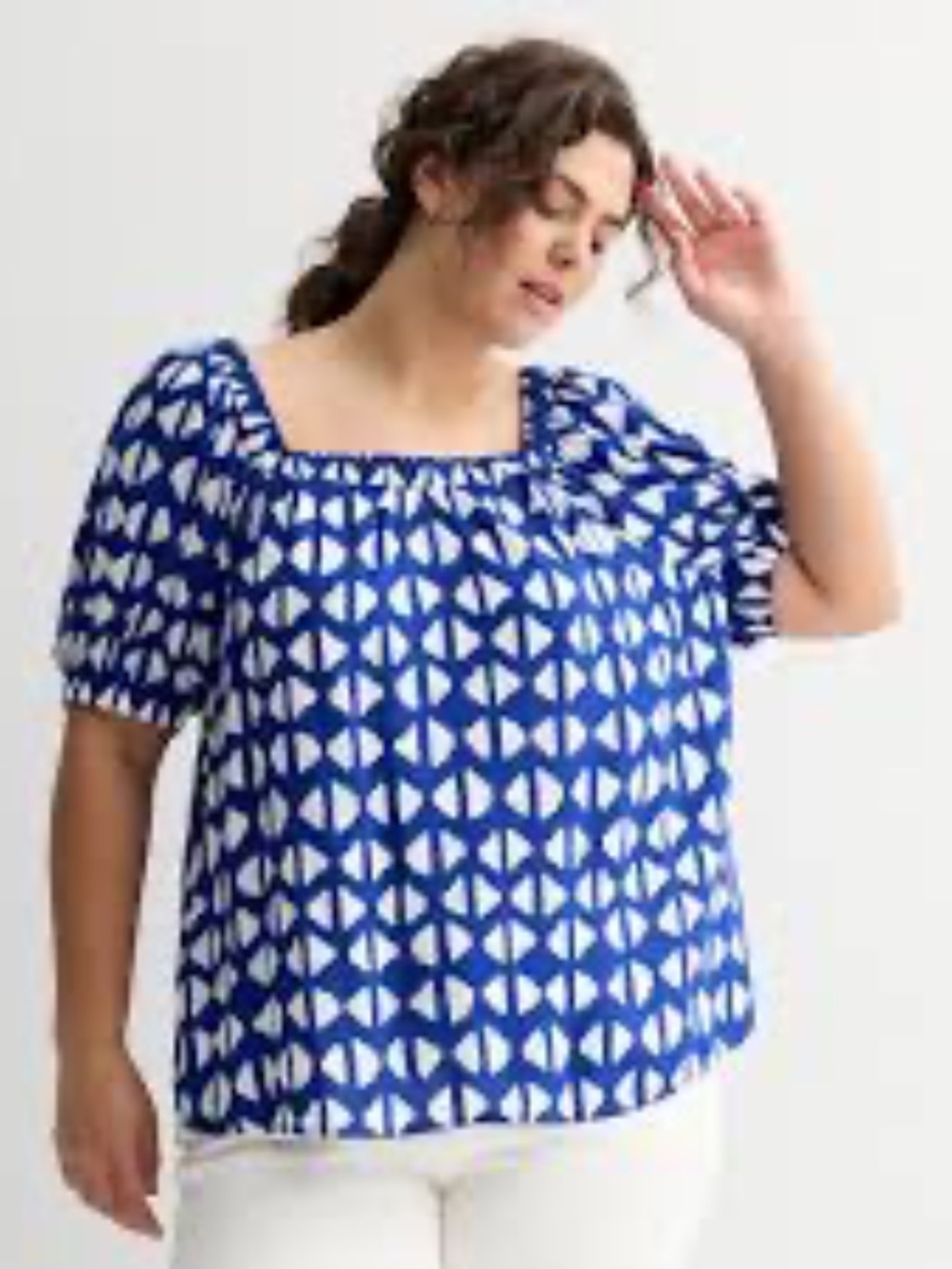 NWT white and blue puff sleeve blouse